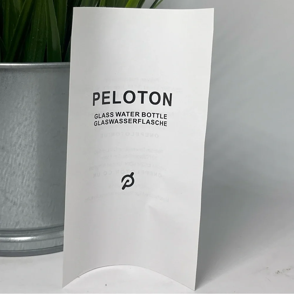 Peloton Glass Water Bottle‎ Black with White Logo 16oz